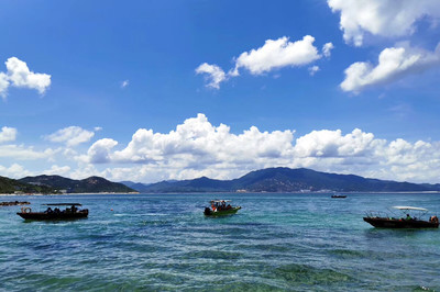 碧海藍天 自然的詩篇與心靈的呼喚